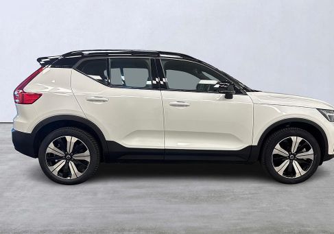 Volvo XC40, 2023