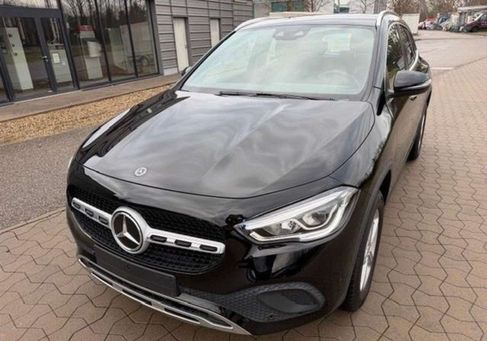 Mercedes-Benz GLA 200, 2023 2