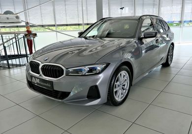 BMW 318, 2023