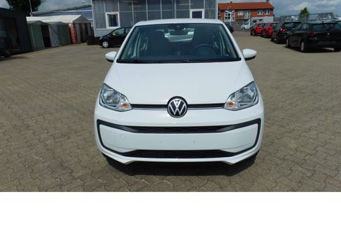 Volkswagen up!, 2023