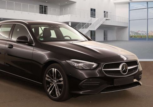 Mercedes-Benz C 300, 2023