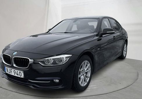 BMW 318, 2016