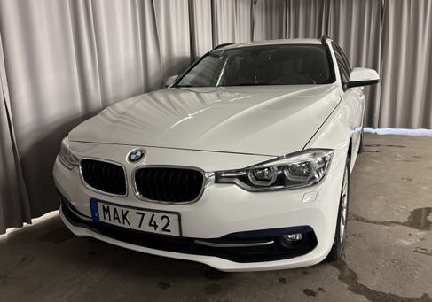 BMW 320, 2016