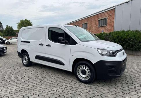 Fiat Doblo, 2024 3