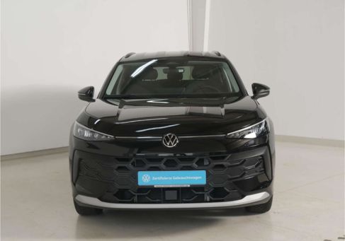 Volkswagen T-Roc, 2026 3