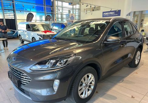 Ford Kuga, 2022