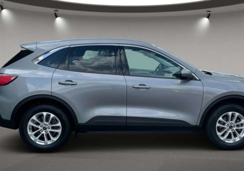 Ford Kuga, 2022