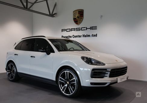 Porsche Cayenne, 2022