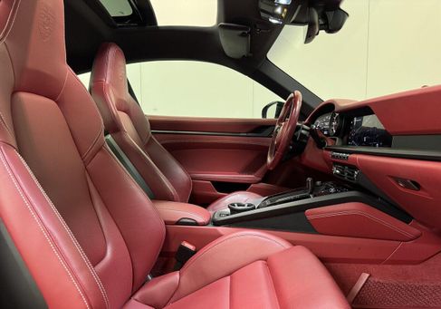 Porsche, 2023