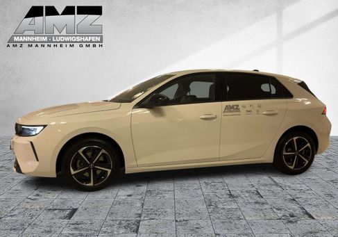 Opel Astra, 2025