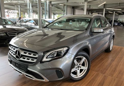 Mercedes-Benz GLA 200, 2017