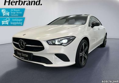 Mercedes-Benz CLA 220, 2022
