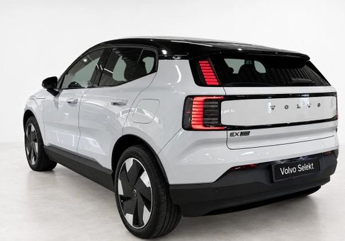 Volvo EX30, 2025 3