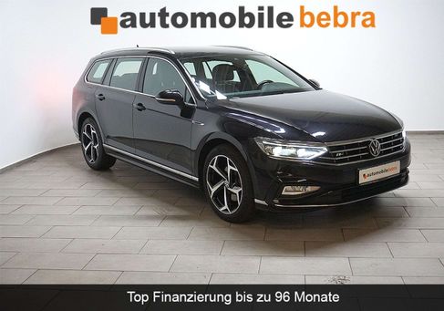 Volkswagen Passat, 2022