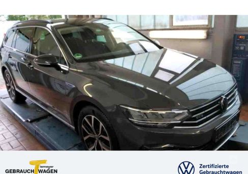 Volkswagen Passat Variant, 2021