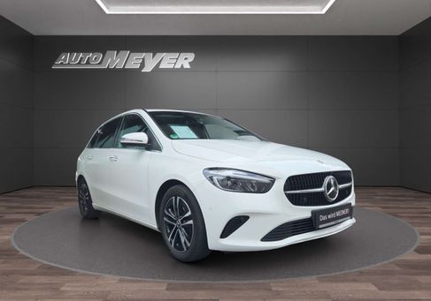 Mercedes-Benz B 200, 2023