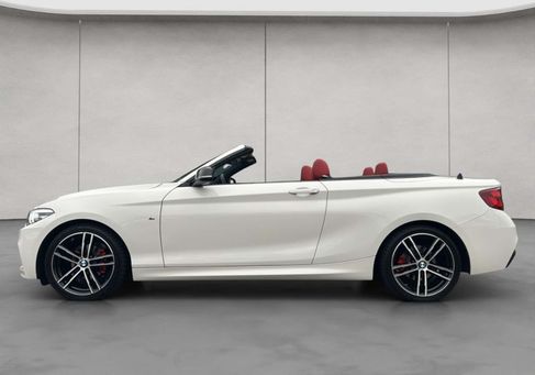 BMW 218, 2019