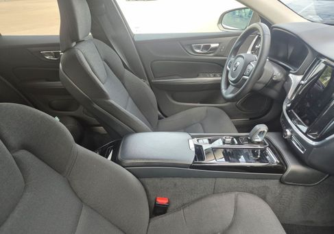 Volvo V60, 2022