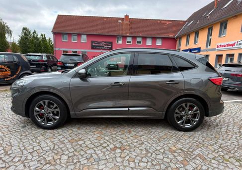 Ford Kuga, 2021