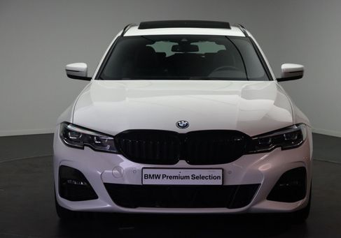 BMW 330, 2022 2
