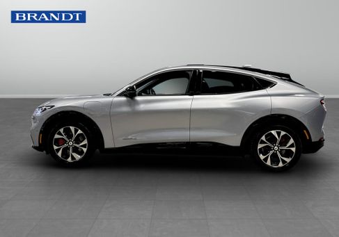 Ford Mustang Mach-E, 2022 3