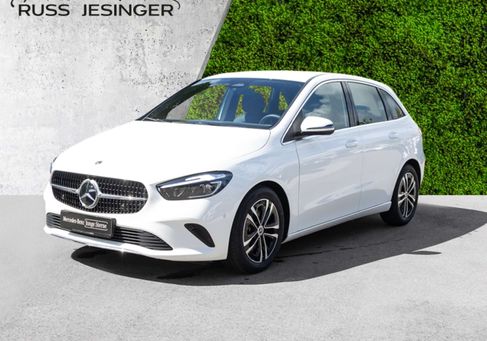 Mercedes-Benz B 200, 2025
