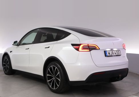 Tesla Model Y, 2023 3