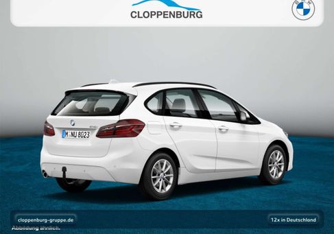 BMW 216, 2021
