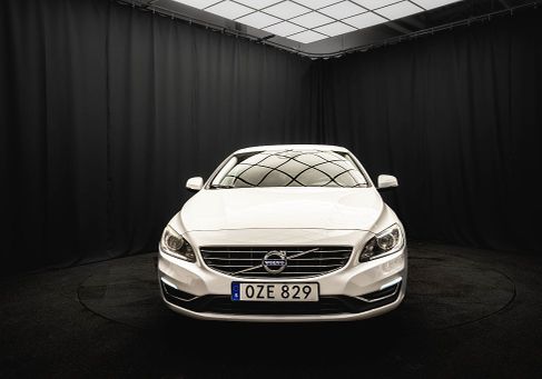 Volvo S60, 2016