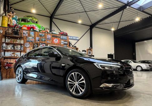 Opel Insignia, 2018 3