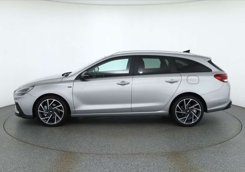 Hyundai i30, 2023 2