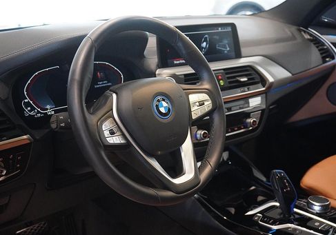BMW iX, 2021