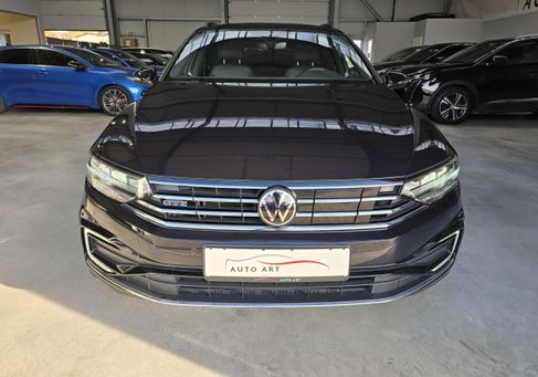 Volkswagen Passat, 2021