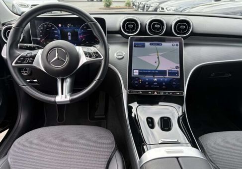 Mercedes-Benz C 180, 2023