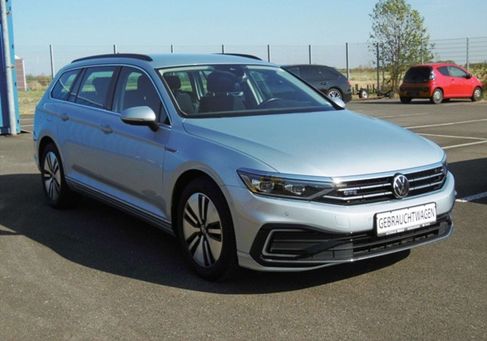 Volkswagen Passat Variant, 2022 3