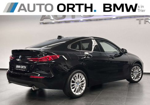 BMW 220, 2021