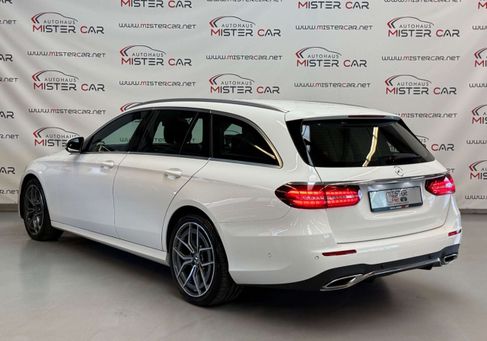 Mercedes-Benz E 400, 2021