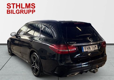 Mercedes-Benz C 300, 2021 3