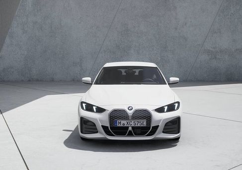 BMW i4, 2026