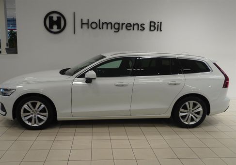 Volvo V60, 2021 3