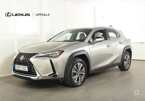 Lexus UX, 2021