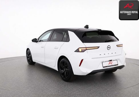 Opel Astra, 2024