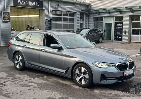 BMW 520, 2020