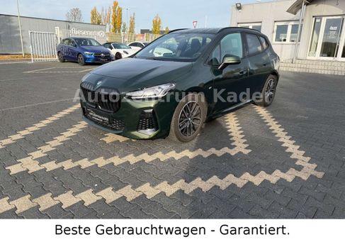 BMW 218, 2024