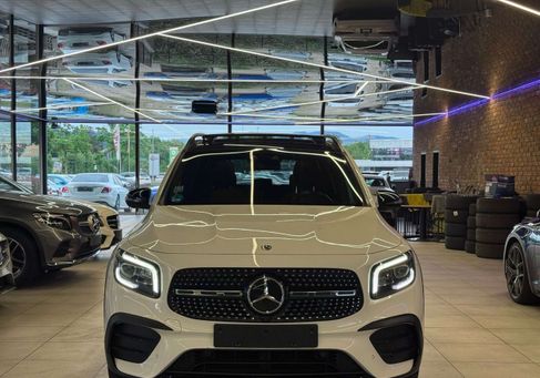 Mercedes-Benz GLB 250, 2020