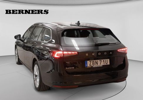 Skoda Superb, 2025