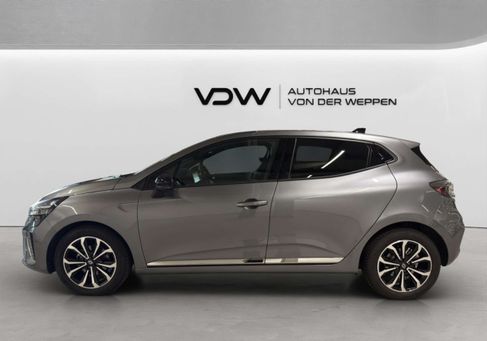 Renault Clio, 2023
