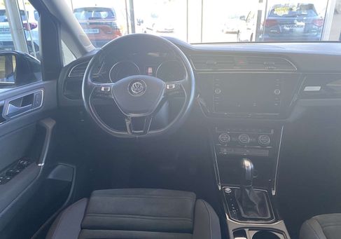 Volkswagen Touran, 2020 3