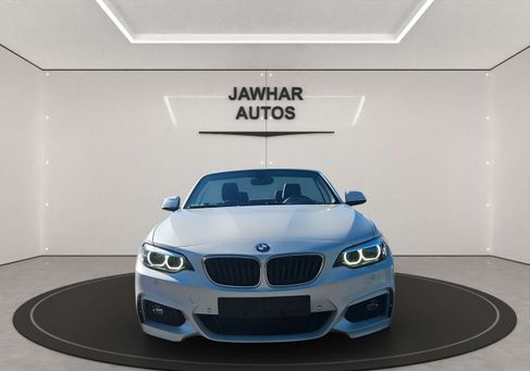 BMW 218, 2018