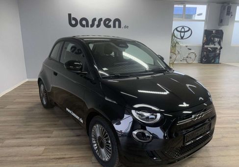 Fiat 500, 2024